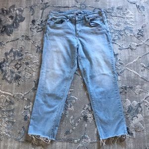 Universal Thread Jeans